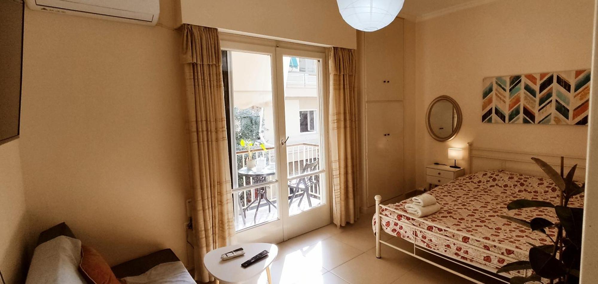 Next To Metro! Bright Apartment With Fully Equipped Kitchen Athén Kültér fotó
